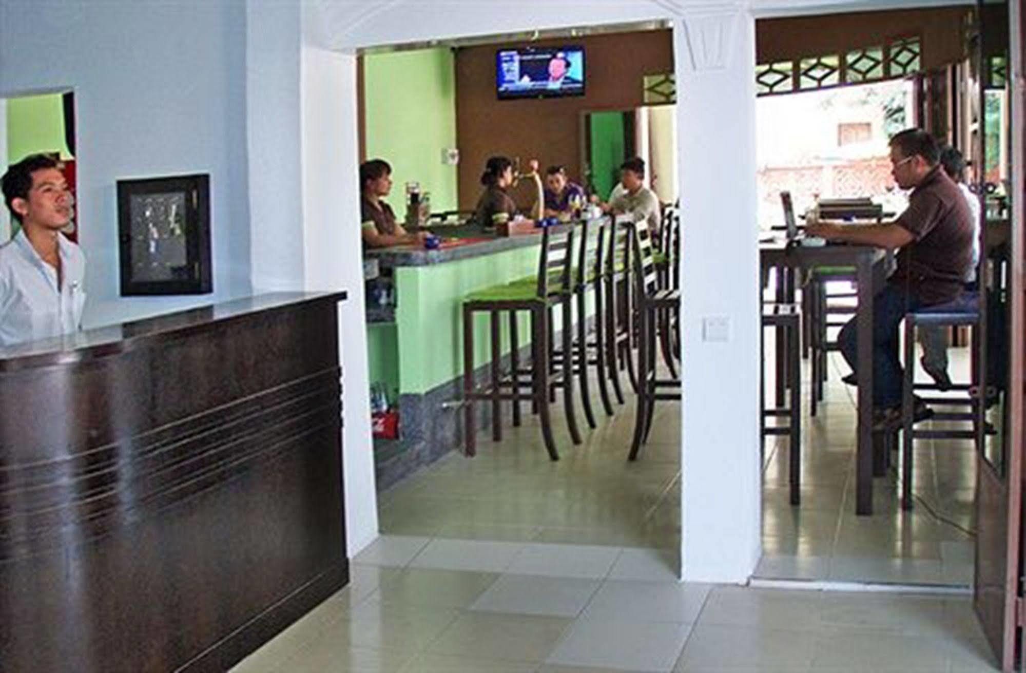 Cyclo Hotel-Bar-Restaurant Phnompen Kültér fotó